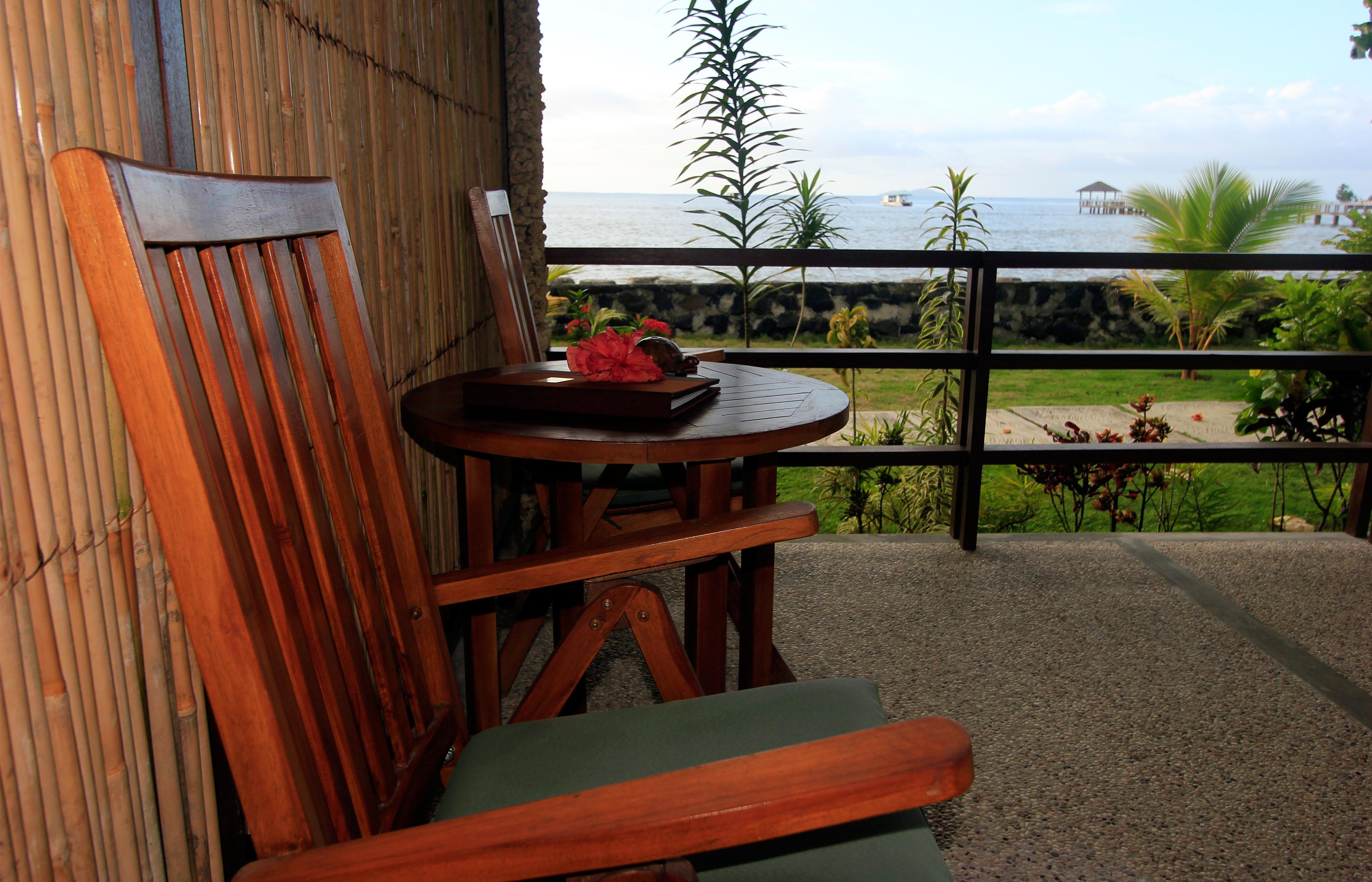 Cocotinos Manado Hotel Exterior photo
